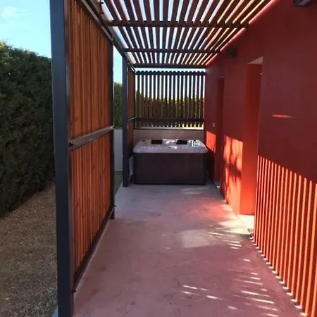 Les - Avec Privatif