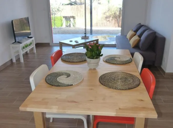 Dom wakacyjny Les - Avec Privatif *